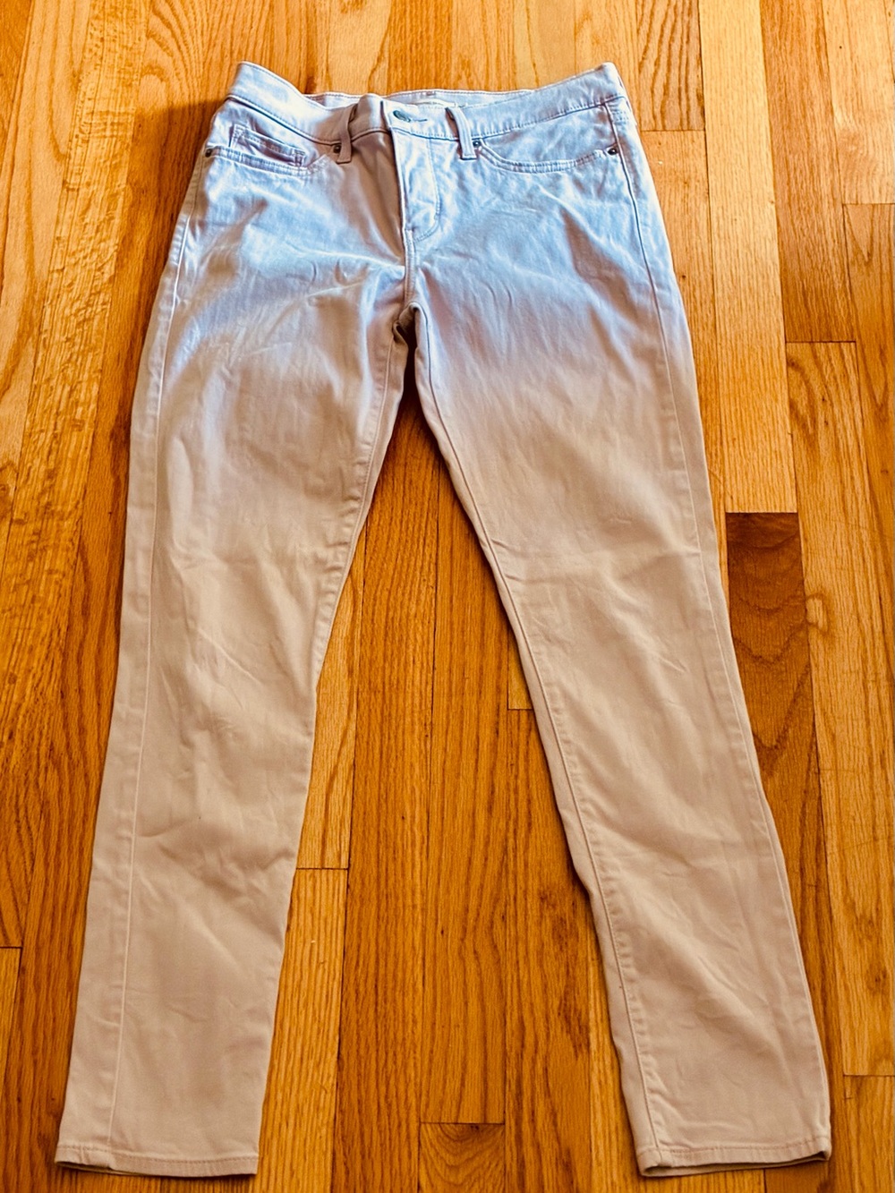 Women's Slim Fit Light pink Levi Jeans from 2017